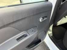 Dacia Sandero Stepway 0.9 TCe Comfort Hatchback 5dr Petrol Manual Euro 6 (s/s) (90 ps) 0.9 5dr Car Manual Petrol - U502