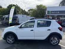 Dacia Sandero Stepway 0.9 TCe Comfort Hatchback 5dr Petrol Manual Euro 6 (s/s) (90 ps) 0.9 5dr Car Manual Petrol - U502