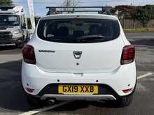 Dacia Sandero Stepway 0.9 TCe Comfort Hatchback 5dr Petrol Manual Euro 6 (s/s) (90 ps) 0.9 5dr Car Manual Petrol - U502