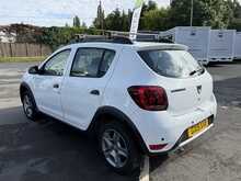 Dacia Sandero Stepway 0.9 TCe Comfort Hatchback 5dr Petrol Manual Euro 6 (s/s) (90 ps) 0.9 5dr Car Manual Petrol - U502