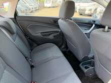 Ford Fiesta 1.25 Zetec Hatchback 5dr 1.3 5dr Car Manual Petrol - U503