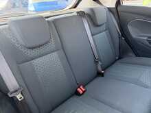 Ford Fiesta 1.25 Zetec Hatchback 5dr 1.3 5dr Car Manual Petrol - U503