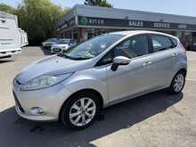 Ford Fiesta 1.25 Zetec Hatchback 5dr 1.3 5dr Car Manual Petrol - U503