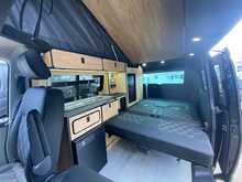 Volkswagen Transporter 2.0 BiTDI T30 Highline Kombi 4dr Diesel Manual L1 H1 (199 g/km, 178 bhp) - U512