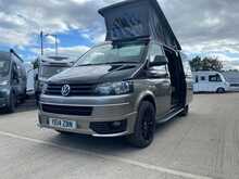Volkswagen Transporter 2.0 BiTDI T30 Highline Kombi 4dr Diesel Manual L1 H1 (199 g/km, 178 bhp) 2.0 4dr Camper Van Manual - U512