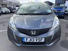 Honda Jazz 1.2 i-VTEC S Hatchback 5dr Petrol Manual Euro 5 (A/C) (90 ps) 1.2 5dr Car Manual Petrol - U519