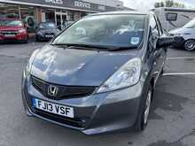 Honda Jazz 1.2 i-VTEC S Hatchback 5dr Petrol Manual Euro 5 (A/C) (90 ps) 1.2 5dr Car Manual Petrol - U519