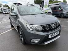 Dacia Sandero Stepway 0.9 TCe SE Summit Hatchback 5dr Petrol Manual Euro 6 (s/s) (90 ps) 0.9 5dr Car Manual Petrol - U520