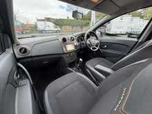 Dacia Sandero Stepway 0.9 TCe SE Summit Hatchback 5dr Petrol Manual Euro 6 (s/s) (90 ps) 0.9 5dr Car Manual Petrol - U520