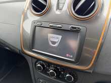 Dacia Sandero Stepway 0.9 TCe SE Summit Hatchback 5dr Petrol Manual Euro 6 (s/s) (90 ps) 0.9 5dr Car Manual Petrol - U520