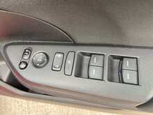 Honda Civic 1.0 VTEC Turbo SR Hatchback 5dr Petrol Manual Euro 6 (s/s) (129 ps) 1.0 5dr Car Manual Petrol - U524