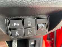 Honda Civic 1.0 VTEC Turbo SR Hatchback 5dr Petrol Manual Euro 6 (s/s) (129 ps) 1.0 5dr Car Manual Petrol - U524