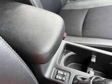 Subaru Impreza RC Lineartronic 4WD 1.6 5dr Hatchback Automatic Petrol 1.6 5dr Car Automatic Petrol - U526