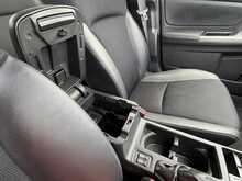 Subaru Impreza RC Lineartronic 4WD 1.6 5dr Hatchback Automatic Petrol 1.6 5dr Car Automatic Petrol - U526
