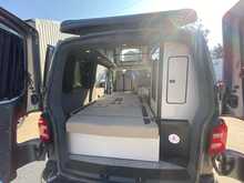 Volkswagen Transporter 2.0 TDI T28 BlueMotion Tech Highline Panel Van 5dr Diesel DSG FWD SWB Euro 6 (s/s) (150 ps) 2.0 5dr - U530