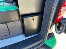 Volkswagen Transporter Transformed Campervan - U531