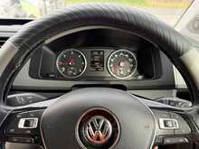 Volkswagen Transporter T6 Campervan - U534