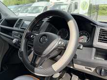 Volkswagen Transporter T6 Campervan - U534