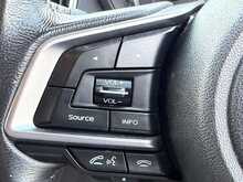 Subaru Impreza SE Lineartronic 4WD 1.6 5dr Car Automatic Petrol - U546