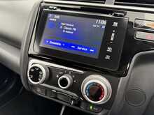 Honda Jazz 1.3 i-VTEC SE Navi Hatchback 5dr Petrol Manual Euro 6 (s/s) (102 ps) 1.3 5dr Car Manual Petrol - U549