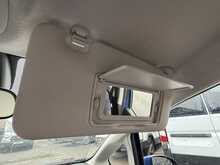 Honda Jazz 1.3 i-VTEC SE Navi Hatchback 5dr Petrol Manual Euro 6 (s/s) (102 ps) 1.3 5dr Car Manual Petrol - U549