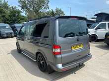 Volkswagen Transporter BiTDI BlueMotion Tech T30 Highline Combi Van 2.0 Automatic Diesel 2.0 4dr Van Automatic Diesel - U554