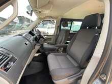 Volkswagen Transporter BiTDI BlueMotion Tech T30 Highline Combi Van 2.0 Automatic Diesel 2.0 4dr Van Automatic Diesel - U554