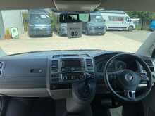 Volkswagen Transporter BiTDI BlueMotion Tech T30 Highline Combi Van 2.0 Automatic Diesel 2.0 4dr Van Automatic Diesel - U554