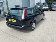 Ford Focus 1.6 Zetec Estate 5dr Petrol Automatic (159 g/km, 99 bhp) 1.6 5dr Car Manual Petrol - U561