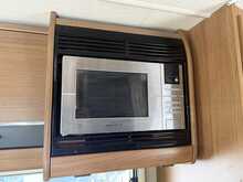 Autotrail Tracker FB  - U567
