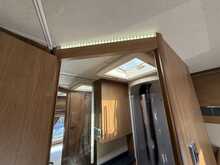 Autotrail Tracker FB  - U567