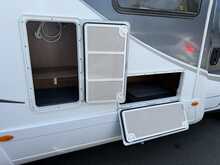 Autotrail Tracker FB  - U567