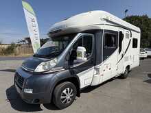 Autotrail Tracker FB  - U567
