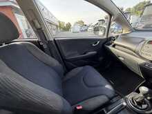 Honda Jazz 1.4 i-VTEC ES Hatchback 5dr Petrol Manual Euro 5 (99 ps) 1.4 5dr Car Manual Petrol - U578