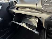 Honda Jazz 1.4 i-VTEC ES Hatchback 5dr Petrol Manual Euro 5 (99 ps) 1.4 5dr Car Manual Petrol - U578