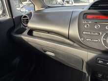 Honda Jazz 1.4 i-VTEC ES Hatchback 5dr Petrol Manual Euro 5 (99 ps) 1.4 5dr Car Manual Petrol - U578