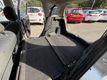 Honda Jazz 1.4 i-VTEC ES Hatchback 5dr Petrol Manual Euro 5 (99 ps) 1.4 5dr Car Manual Petrol - U578