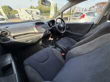 Honda Jazz 1.4 i-VTEC ES Hatchback 5dr Petrol Manual Euro 5 (99 ps) 1.4 5dr Car Manual Petrol - U578
