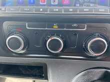 Volkswagen Transporter 2.0 TDI T28 Panel Van 4dr Diesel Manual L1 H1 (198 g/km, 83 bhp) - U610