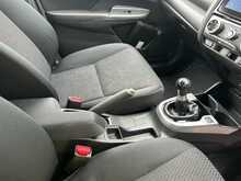 Honda Jazz 1.3 i-VTEC SE Hatchback 5dr Petrol Manual Euro 6 (s/s) (102 ps) - U625
