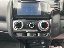 Honda Jazz 1.3 i-VTEC SE Hatchback 5dr Petrol Manual Euro 6 (s/s) (102 ps) - U625