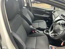 Honda Jazz 1.3 i-VTEC SE Hatchback 5dr Petrol Manual Euro 6 (s/s) (102 ps) - U625