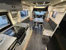 Chausson Titanium Ultimate 640 2 Motorhome Automatic Diesel - U636