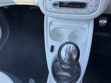 Smart fortwo 0.9T Proxy (Premium) Coupe 2dr Petrol Manual Euro 6 (s/s) (90 ps) - U655