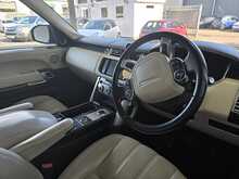 Land Rover Range Rover SD V8 Autobiography 