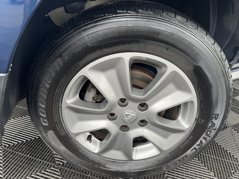 1.5 dCi Laureate Prime SUV 5dr Diesel Manual 4WD Euro 6 (s/s) (110 ps)