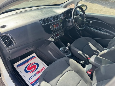 CRDi EcoDynamics SE Hatchback 1.1 Manual Diesel