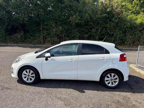 CRDi EcoDynamics SE Hatchback 1.1 Manual Diesel