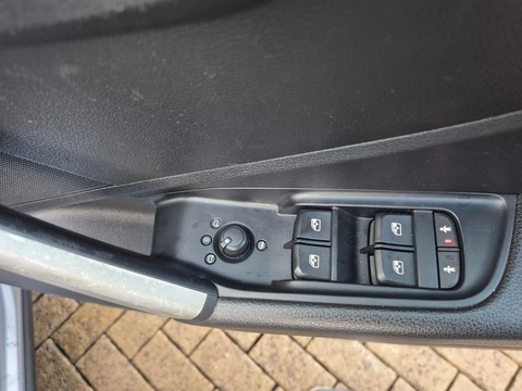 1.6 TDI SE SUV 5dr Diesel Manual Euro 6 (s/s) (116 ps)