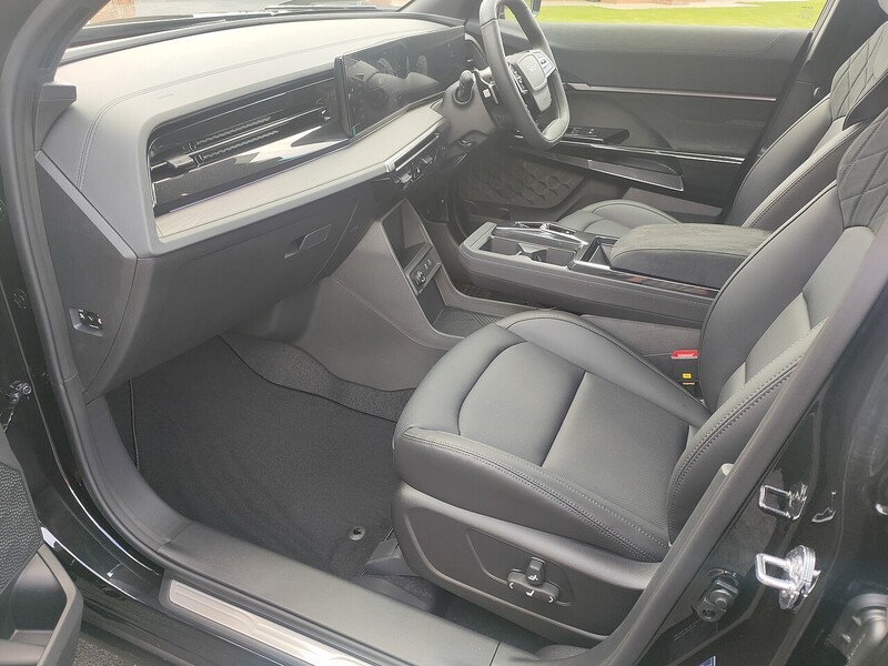 KGM 3.5% APR Finance / 2 Service Pack Free 1.5 5dr SUV Auto Petrol Hybrid